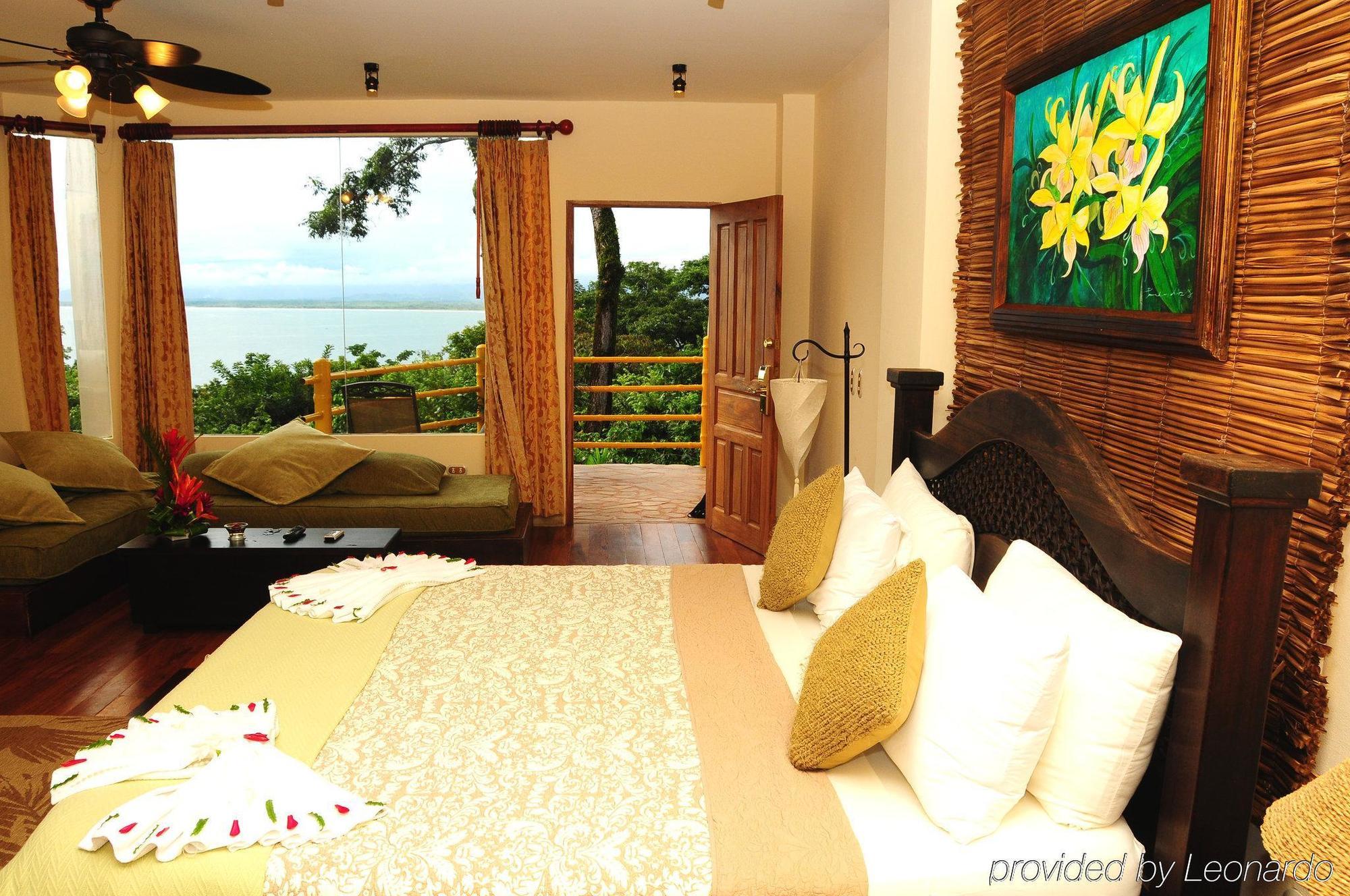 Issimo Suites Boutique Hotel & Spa - Adults Only 曼努埃尔安东尼奥 外观 照片