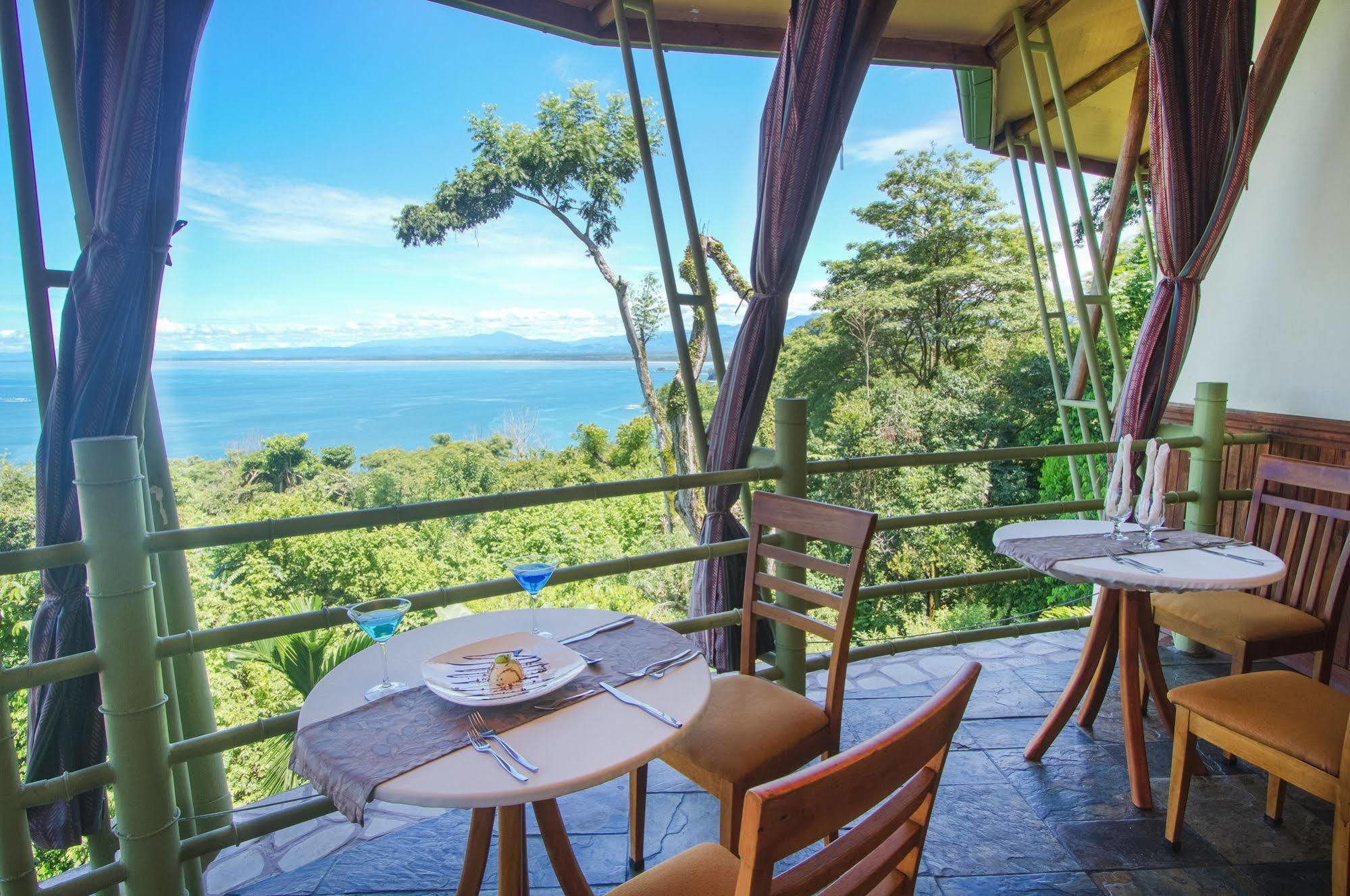 Issimo Suites Boutique Hotel & Spa - Adults Only 曼努埃尔安东尼奥 外观 照片