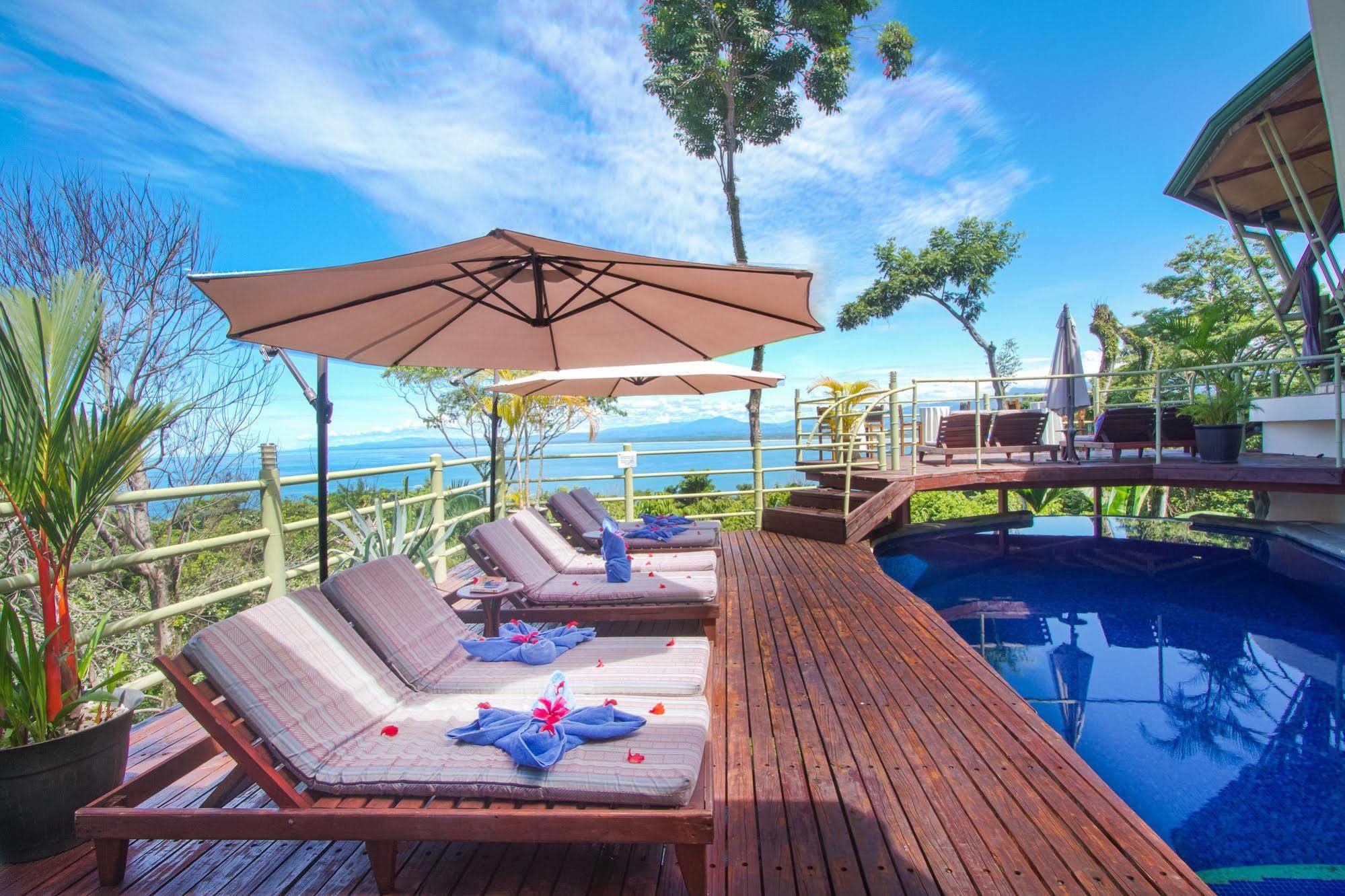 Issimo Suites Boutique Hotel & Spa - Adults Only 曼努埃尔安东尼奥 外观 照片