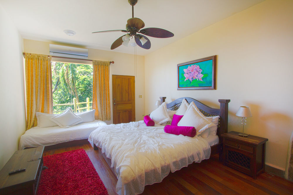 Issimo Suites Boutique Hotel & Spa - Adults Only 曼努埃尔安东尼奥 外观 照片